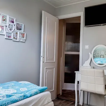 Lara 아파트 시오포크