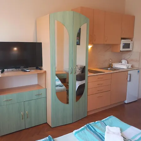 Lara Apartment Siofok