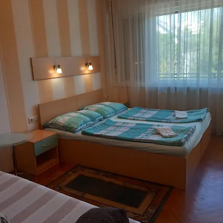 Apartamento Lara Siófok